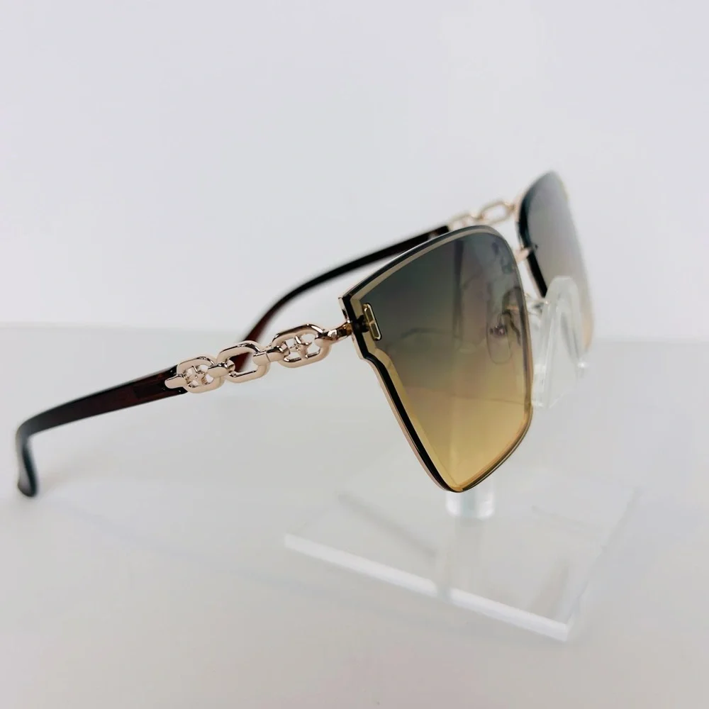 Sunglasses Women’s Brown With Gold Trim Link Design Square Oversized Shades NEW